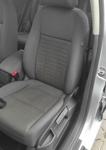 Сірий Фольксваген Golf Plus, об'ємом двигуна 1.6 л та пробігом 207 тис. км за 6299 $, фото 57 на Automoto.ua