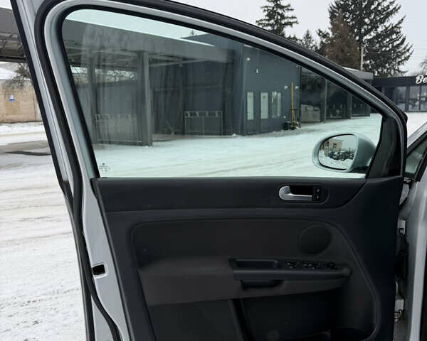 Сірий Фольксваген Golf Plus, об'ємом двигуна 1.6 л та пробігом 224 тис. км за 6550 $, фото 21 на Automoto.ua