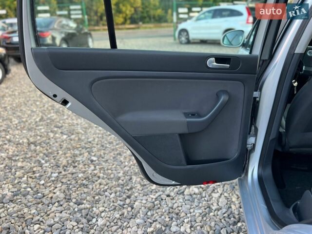 Сірий Фольксваген Golf Plus, об'ємом двигуна 1.4 л та пробігом 199 тис. км за 6700 $, фото 31 на Automoto.ua