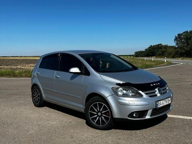 Сірий Фольксваген Golf Plus, об'ємом двигуна 1.9 л та пробігом 279 тис. км за 7200 $, фото 2 на Automoto.ua