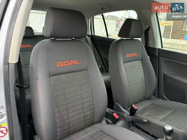 Серый Фольксваген Гольф Плюс, объемом двигателя 1.4 л и пробегом 232 тыс. км за 6200 $, фото 43 на Automoto.ua