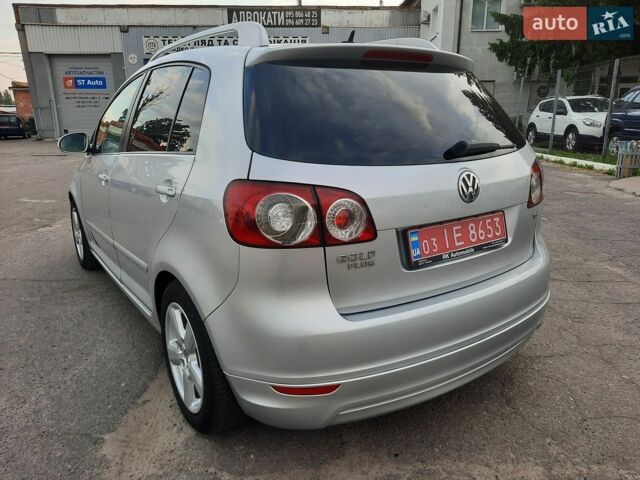 Сірий Фольксваген Golf Plus, об'ємом двигуна 1.6 л та пробігом 153 тис. км за 7600 $, фото 10 на Automoto.ua
