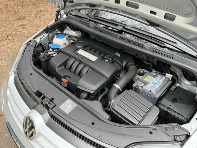 Серый Фольксваген Гольф Плюс, объемом двигателя 1.6 л и пробегом 247 тыс. км за 6200 $, фото 7 на Automoto.ua