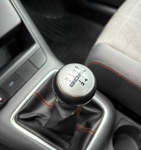 Серый Фольксваген Гольф Плюс, объемом двигателя 1.4 л и пробегом 232 тыс. км за 6400 $, фото 23 на Automoto.ua