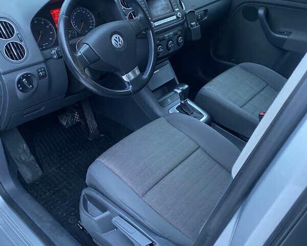 Сірий Фольксваген Golf Plus, об'ємом двигуна 1.6 л та пробігом 183 тис. км за 8100 $, фото 16 на Automoto.ua