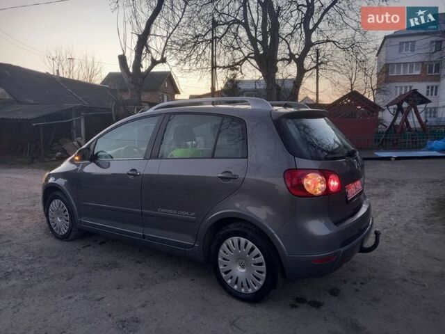 Сірий Фольксваген Golf Plus, об'ємом двигуна 1.6 л та пробігом 204 тис. км за 6200 $, фото 22 на Automoto.ua