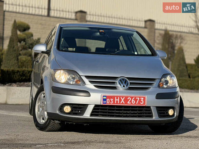 Серый Фольксваген Гольф Плюс, объемом двигателя 1.4 л и пробегом 181 тыс. км за 6999 $, фото 18 на Automoto.ua
