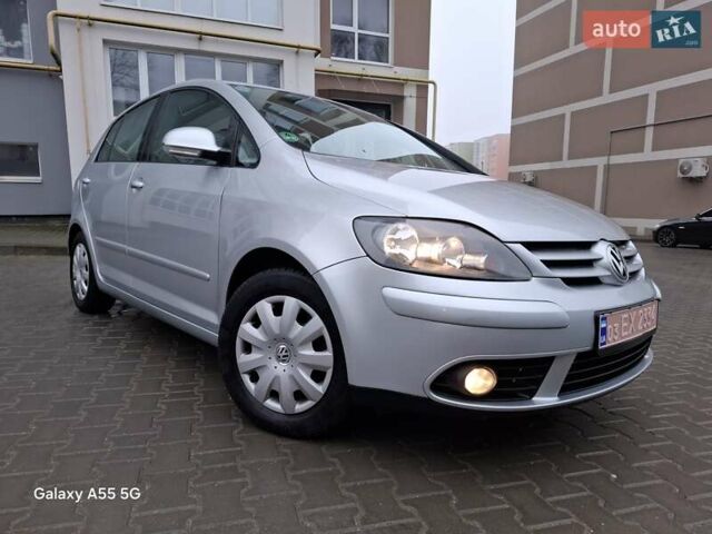 Сірий Фольксваген Golf Plus, об'ємом двигуна 1.41 л та пробігом 224 тис. км за 5850 $, фото 37 на Automoto.ua