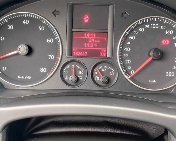 Сірий Фольксваген Golf Plus, об'ємом двигуна 1.6 л та пробігом 183 тис. км за 6600 $, фото 18 на Automoto.ua