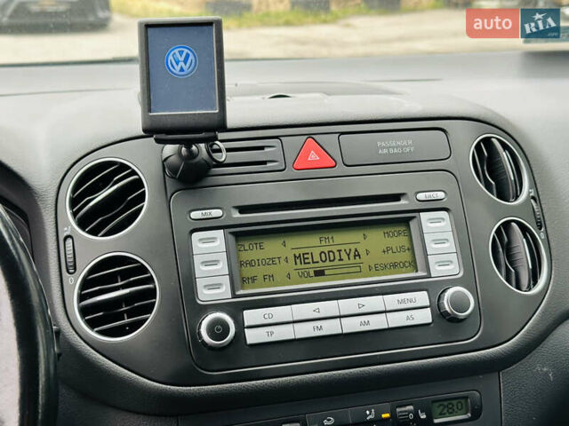 Серый Фольксваген Гольф Плюс, объемом двигателя 1.6 л и пробегом 183 тыс. км за 7200 $, фото 28 на Automoto.ua
