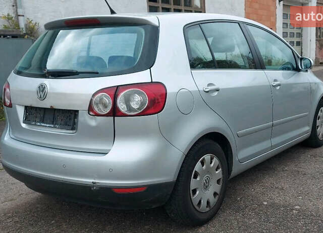 Серый Фольксваген Гольф Плюс, объемом двигателя 0 л и пробегом 190 тыс. км за 4999 $, фото 20 на Automoto.ua