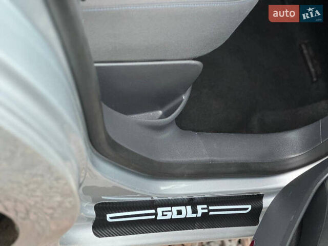 Серый Фольксваген Гольф Плюс, объемом двигателя 1.6 л и пробегом 220 тыс. км за 6190 $, фото 56 на Automoto.ua