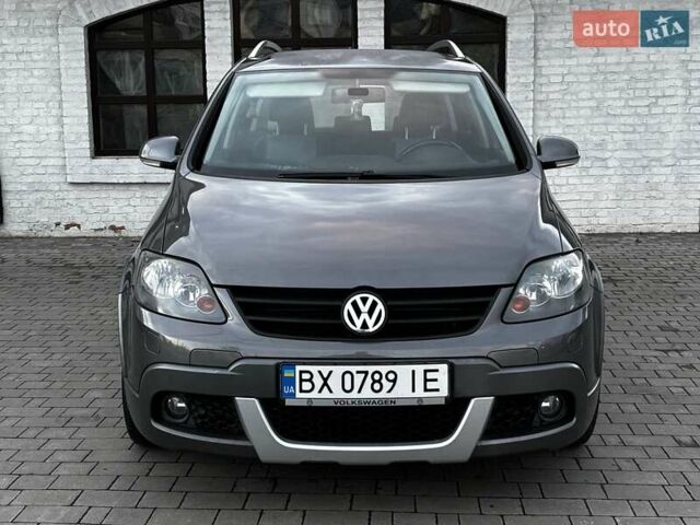 Серый Фольксваген Гольф Плюс, объемом двигателя 1.6 л и пробегом 223 тыс. км за 7499 $, фото 48 на Automoto.ua