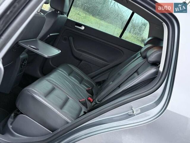 Сірий Фольксваген Golf Plus, об'ємом двигуна 1.39 л та пробігом 266 тис. км за 7150 $, фото 12 на Automoto.ua