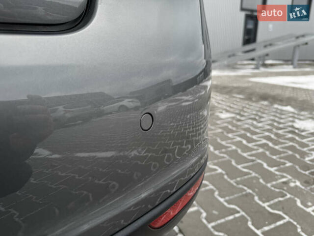 Серый Фольксваген Гольф Плюс, объемом двигателя 1.6 л и пробегом 192 тыс. км за 6200 $, фото 20 на Automoto.ua