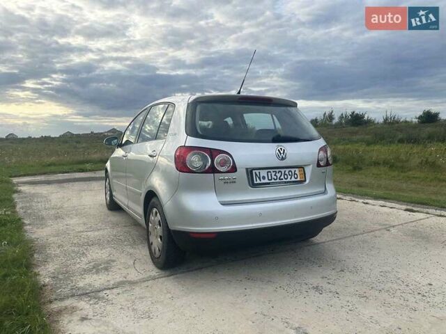 Сірий Фольксваген Golf Plus, об'ємом двигуна 0 л та пробігом 190 тис. км за 6450 $, фото 5 на Automoto.ua