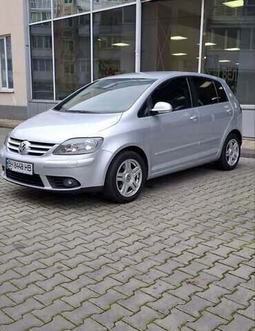 Серый Фольксваген Гольф Плюс, объемом двигателя 1.6 л и пробегом 191 тыс. км за 6900 $, фото 6 на Automoto.ua