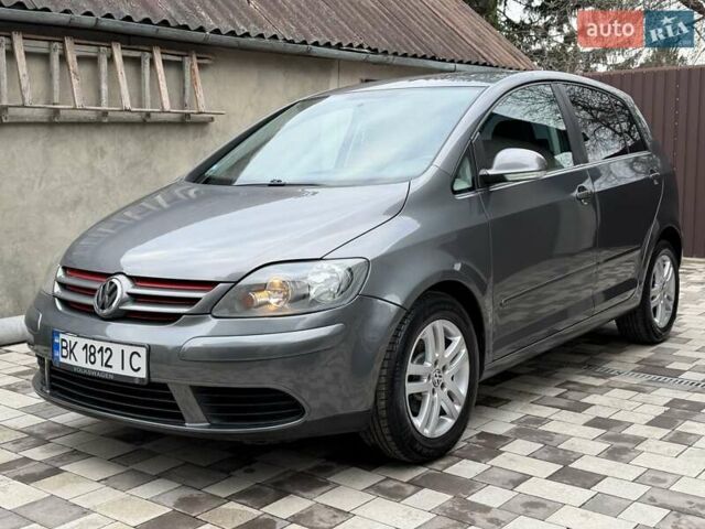 Сірий Фольксваген Golf Plus, об'ємом двигуна 1.9 л та пробігом 241 тис. км за 6600 $, фото 6 на Automoto.ua