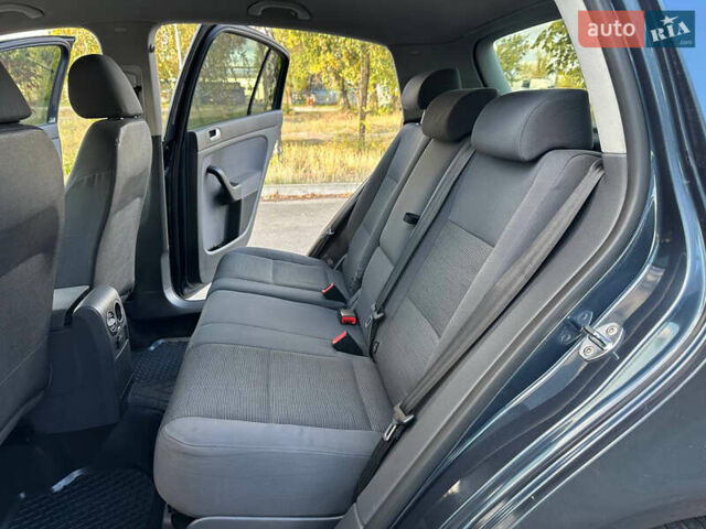 Фольксваген Гольф Плюс 2007 в Днепре (Днепропетровске) на Automoto.ua Серый Фольксваген Гольф Плюс, объемом двигателя 1.6 л и пробегом 233 тыс. км за 7299 $, фото 28 на Automoto.ua