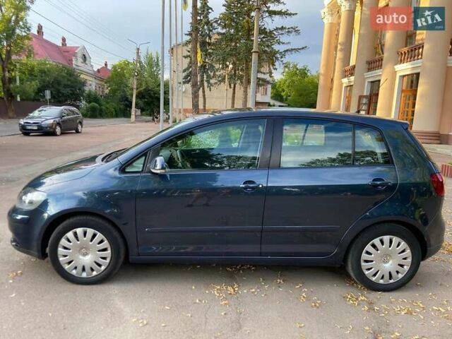 Серый Фольксваген Гольф Плюс, объемом двигателя 1.6 л и пробегом 197 тыс. км за 6300 $, фото 5 на Automoto.ua