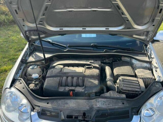 Фольксваген Гольф Плюс 2008 в Бориславе на Automoto.ua Серый Фольксваген Гольф Плюс, объемом двигателя 1.6 л и пробегом 100 тыс. км за 6000 $, фото 7 на Automoto.ua