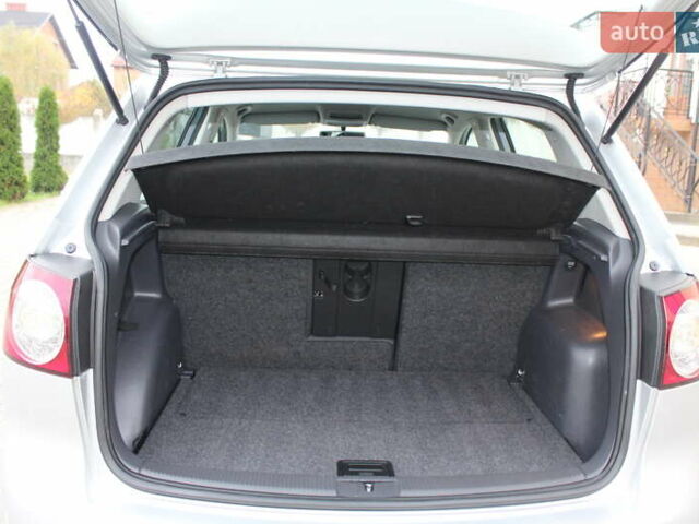 Фольксваген Гольф Плюс 2008 в Трускавце на Automoto.ua Серый Фольксваген Гольф Плюс, объемом двигателя 1.6 л и пробегом 195 тыс. км за 6790 $, фото 106 на Automoto.ua