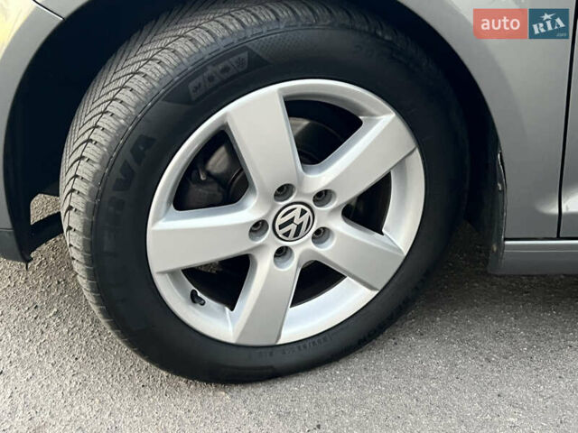 Серый Фольксваген Гольф Плюс, объемом двигателя 0 л и пробегом 221 тыс. км за 6300 $, фото 14 на Automoto.ua