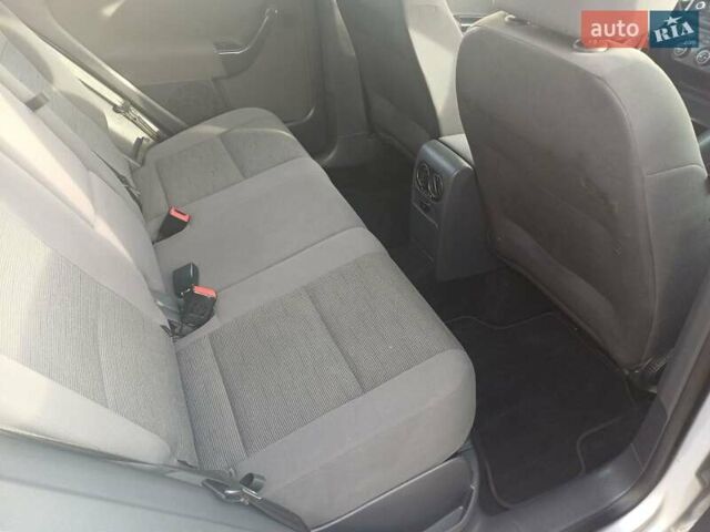 Серый Фольксваген Гольф Плюс, объемом двигателя 1.4 л и пробегом 208 тыс. км за 6300 $, фото 11 на Automoto.ua