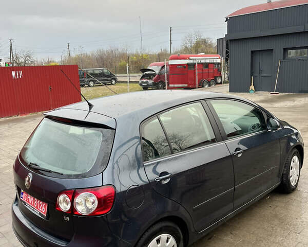 Серый Фольксваген Гольф Плюс, объемом двигателя 1.6 л и пробегом 230 тыс. км за 5600 $, фото 3 на Automoto.ua