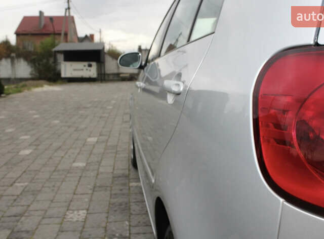 Серый Фольксваген Гольф Плюс, объемом двигателя 1.6 л и пробегом 210 тыс. км за 7500 $, фото 24 на Automoto.ua