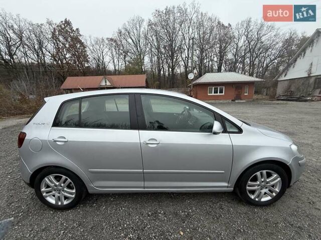 Серый Фольксваген Гольф Плюс, объемом двигателя 1.6 л и пробегом 189 тыс. км за 8400 $, фото 11 на Automoto.ua