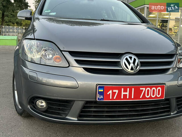 Серый Фольксваген Гольф Плюс, объемом двигателя 0 л и пробегом 221 тыс. км за 6300 $, фото 18 на Automoto.ua