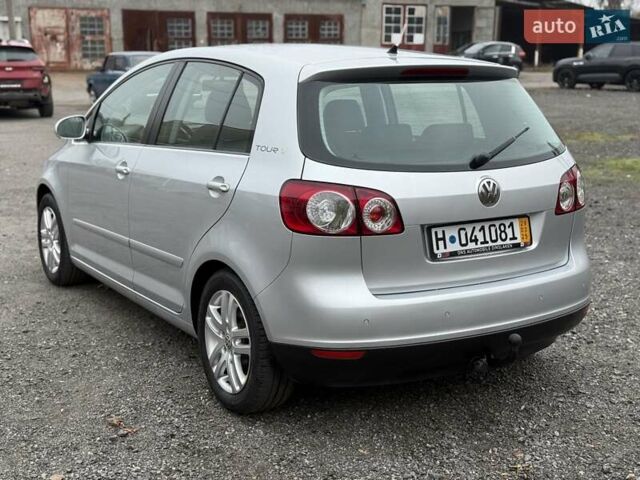 Серый Фольксваген Гольф Плюс, объемом двигателя 1.6 л и пробегом 189 тыс. км за 8400 $, фото 14 на Automoto.ua