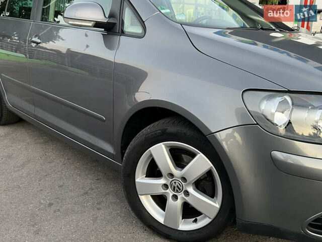 Серый Фольксваген Гольф Плюс, объемом двигателя 0 л и пробегом 221 тыс. км за 6300 $, фото 20 на Automoto.ua