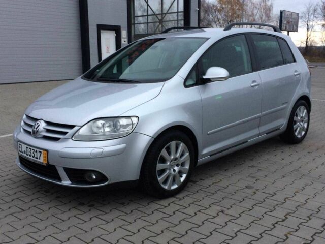 Серый Фольксваген Гольф Плюс, объемом двигателя 1.4 л и пробегом 195 тыс. км за 6800 $, фото 8 на Automoto.ua