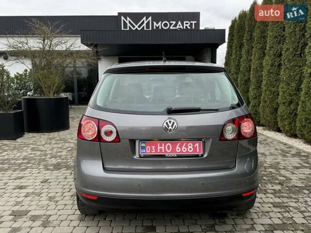 Серый Фольксваген Гольф Плюс, объемом двигателя 1.4 л и пробегом 155 тыс. км за 5700 $, фото 43 на Automoto.ua