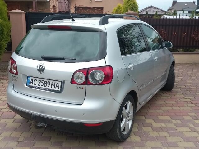 Серый Фольксваген Гольф Плюс, объемом двигателя 1.4 л и пробегом 219 тыс. км за 5850 $, фото 1 на Automoto.ua