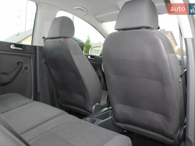 Фольксваген Гольф Плюс 2008 в Трускавце на Automoto.ua Серый Фольксваген Гольф Плюс, объемом двигателя 1.6 л и пробегом 195 тыс. км за 6790 $, фото 89 на Automoto.ua