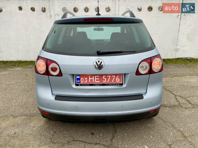 Серый Фольксваген Гольф Плюс, объемом двигателя 1.4 л и пробегом 200 тыс. км за 6900 $, фото 7 на Automoto.ua
