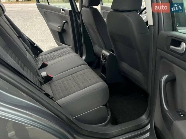 Серый Фольксваген Гольф Плюс, объемом двигателя 0 л и пробегом 187 тыс. км за 5999 $, фото 42 на Automoto.ua