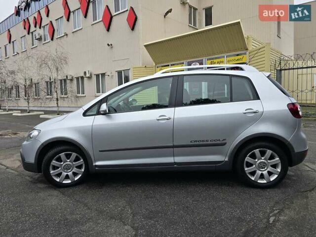 Серый Фольксваген Гольф Плюс, объемом двигателя 1.4 л и пробегом 121 тыс. км за 7400 $, фото 13 на Automoto.ua