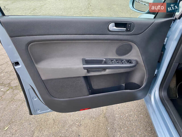 Серый Фольксваген Гольф Плюс, объемом двигателя 1.4 л и пробегом 199 тыс. км за 7500 $, фото 25 на Automoto.ua