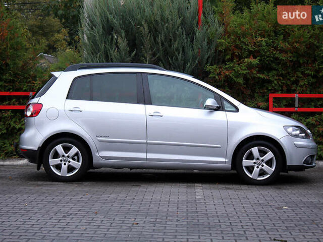 Серый Фольксваген Гольф Плюс, объемом двигателя 1.6 л и пробегом 189 тыс. км за 7800 $, фото 10 на Automoto.ua