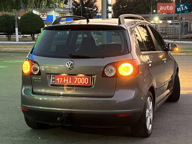 Серый Фольксваген Гольф Плюс, объемом двигателя 0 л и пробегом 221 тыс. км за 6300 $, фото 81 на Automoto.ua