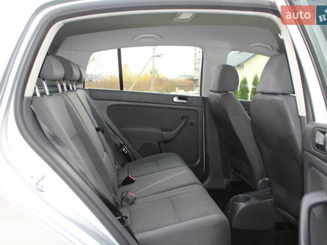 Фольксваген Гольф Плюс 2008 в Трускавце на Automoto.ua Серый Фольксваген Гольф Плюс, объемом двигателя 1.6 л и пробегом 195 тыс. км за 6790 $, фото 87 на Automoto.ua