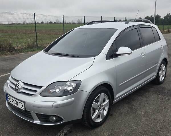 Серый Фольксваген Гольф Плюс, объемом двигателя 1.4 л и пробегом 211 тыс. км за 6400 $, фото 33 на Automoto.ua