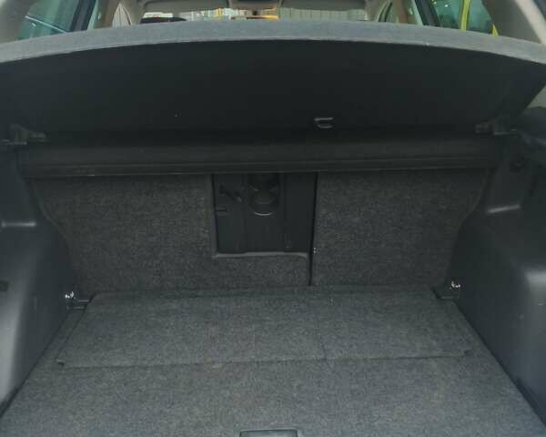 Серый Фольксваген Гольф Плюс, объемом двигателя 1.6 л и пробегом 240 тыс. км за 5999 $, фото 17 на Automoto.ua