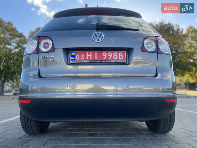 Фольксваген Гольф Плюс 2008 в Черкассах на Automoto.ua Серый Фольксваген Гольф Плюс, объемом двигателя 1.4 л и пробегом 238 тыс. км за 6599 $, фото 10 на Automoto.ua