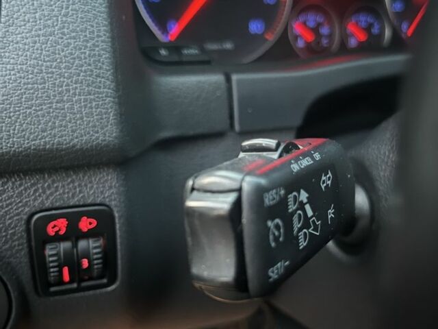 Серый Фольксваген Гольф Плюс, объемом двигателя 1.4 л и пробегом 243 тыс. км за 7300 $, фото 10 на Automoto.ua