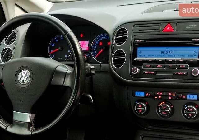 Фольксваген Гольф Плюс 2008 в Полтаве на Automoto.ua Серый Фольксваген Гольф Плюс, объемом двигателя 1.6 л и пробегом 218 тыс. км за 7300 $, фото 21 на Automoto.ua